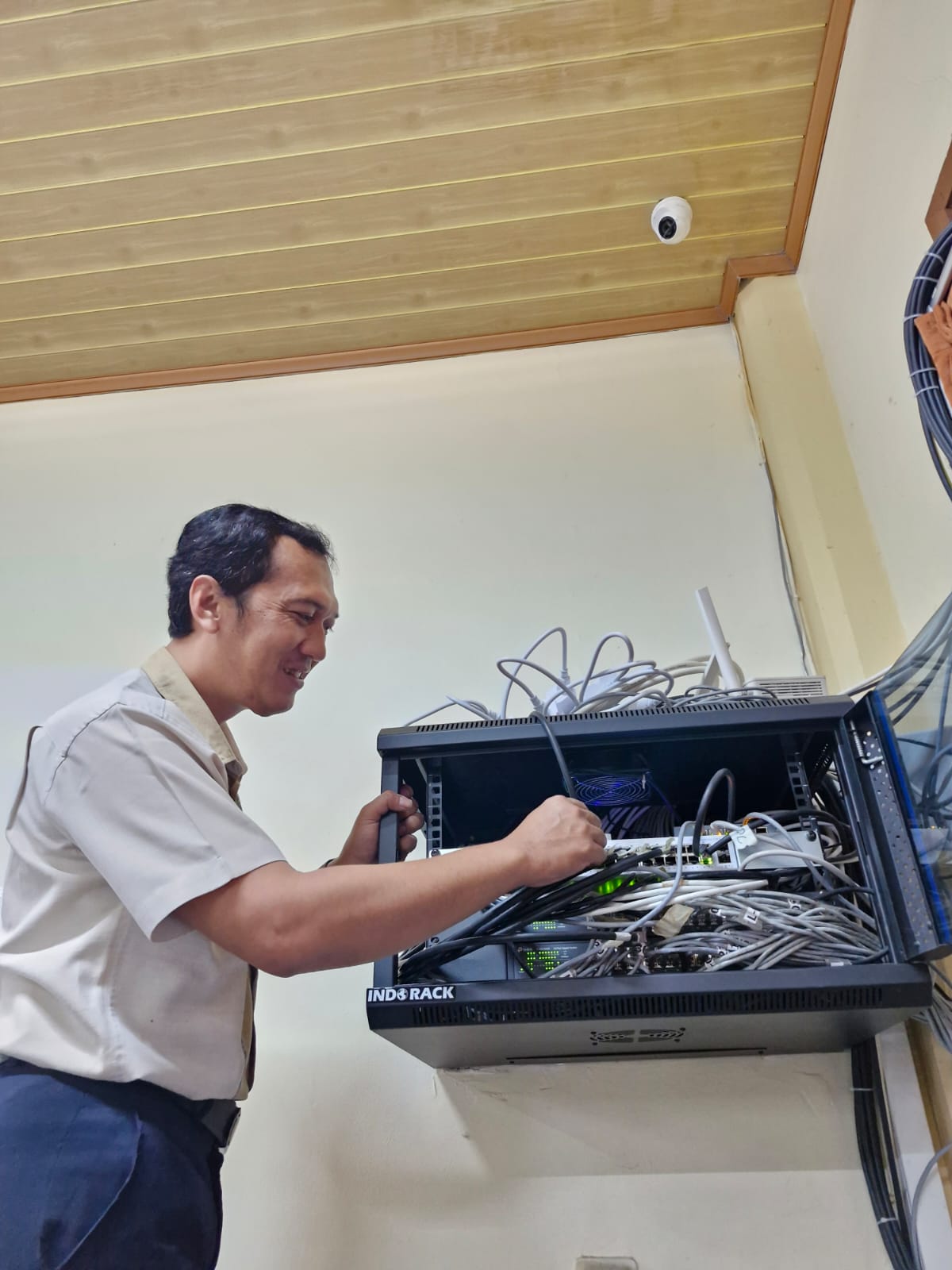 Kegiatan IT Support 8